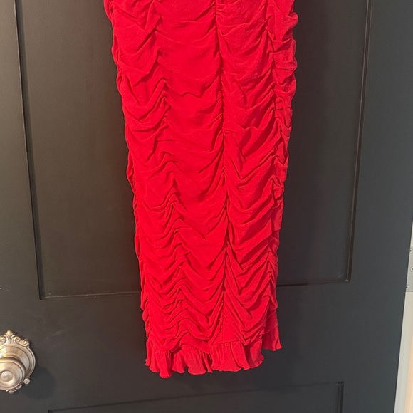 Cache Strapless Red Ruched Dress - Picture 3 of 5